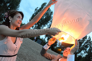 Lanterne volanti per gli sposi